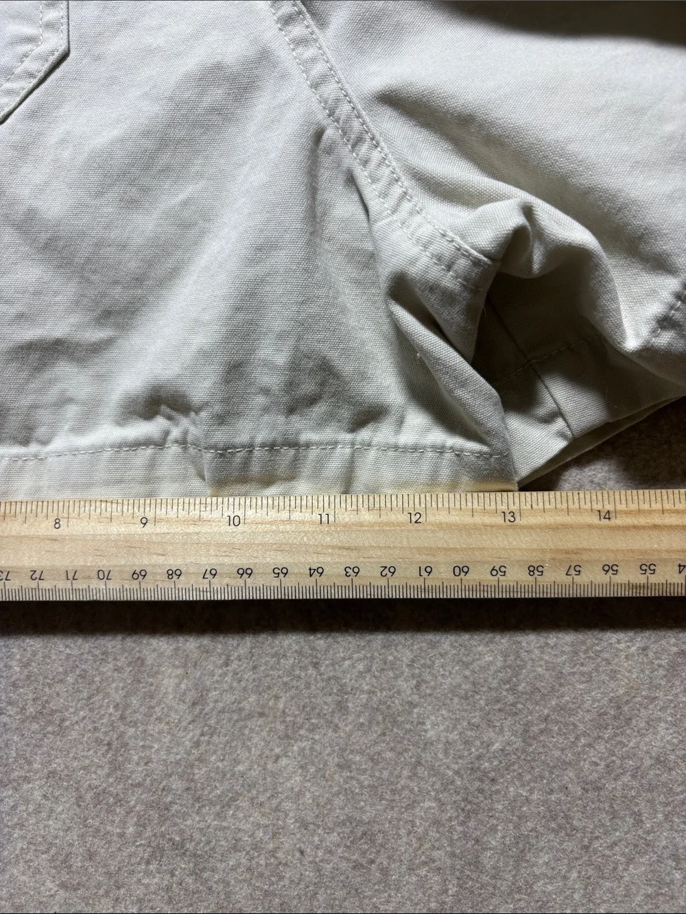 GH Bass & Co Women cream Shortalls overall  SizeM  Adjustable Straps Pockets(18)